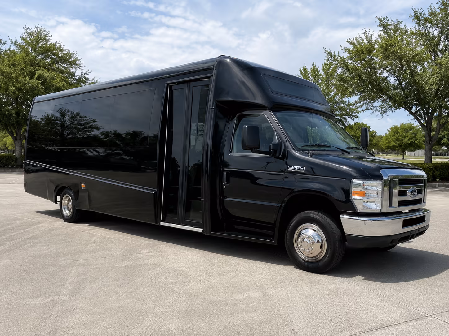 charter buses for large eden prairie prom groups and after prom events
