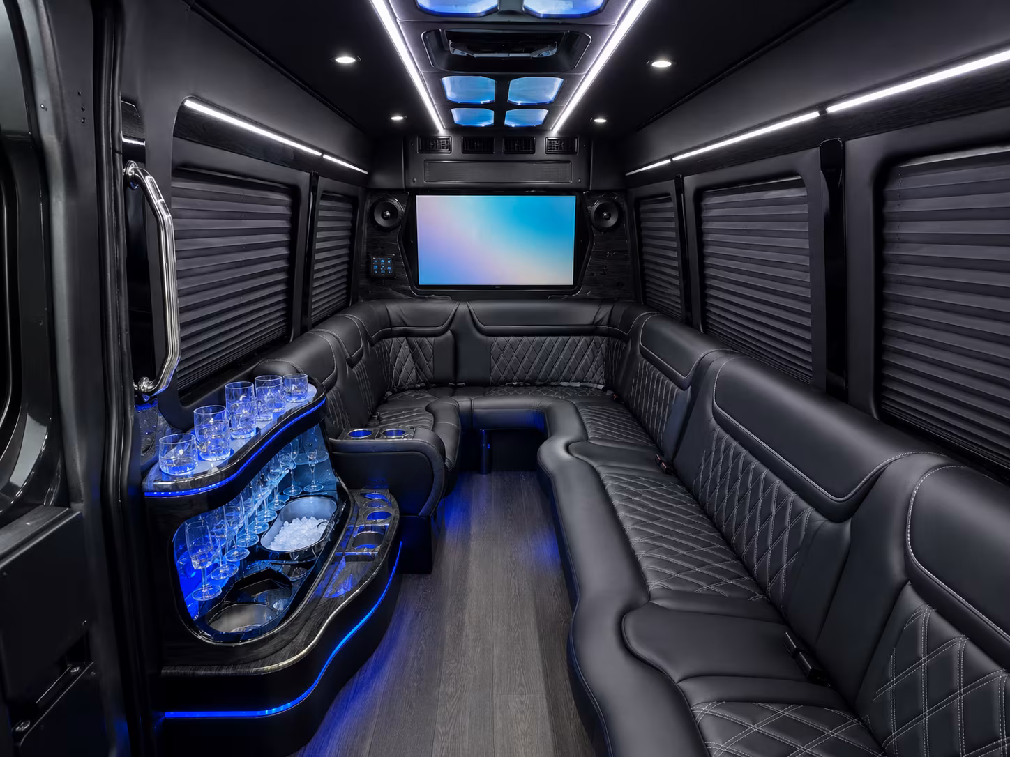 eden prairie 28 passenger party bus