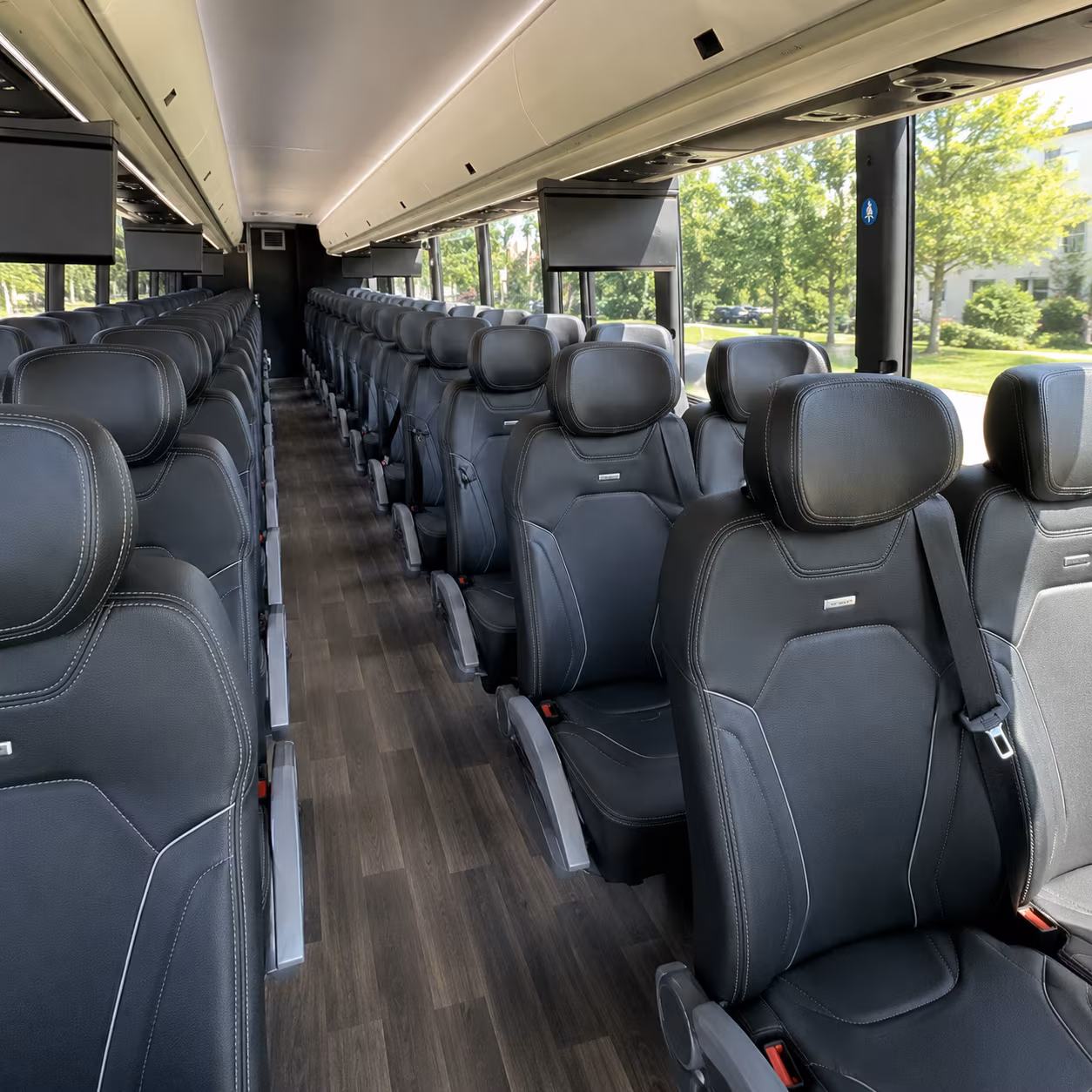 eden prairie long distance bus rentals for school and university group trips
