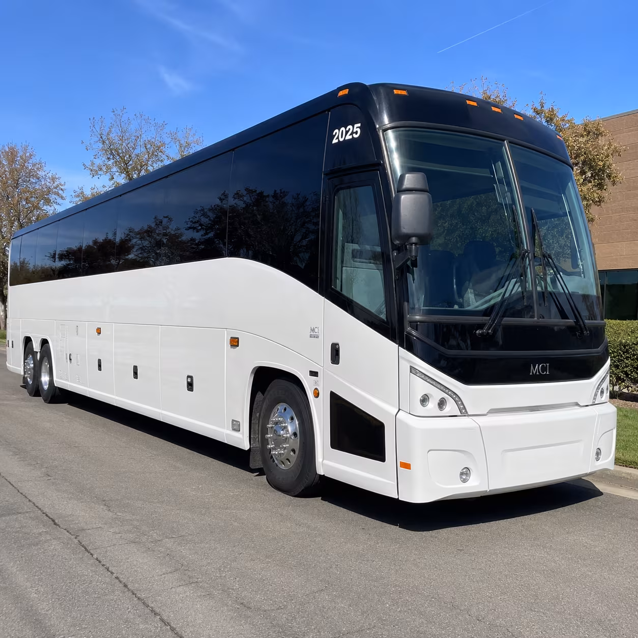 shuttle buses for eden prairie corporate events and off site meetings